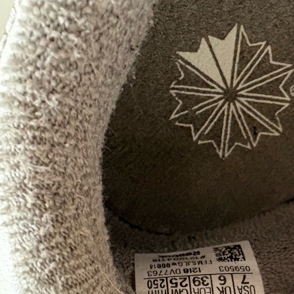 Reebok JJJJound Club C 85 white and cream sneakers ( 7M, 8W) - Picture 6 of 6